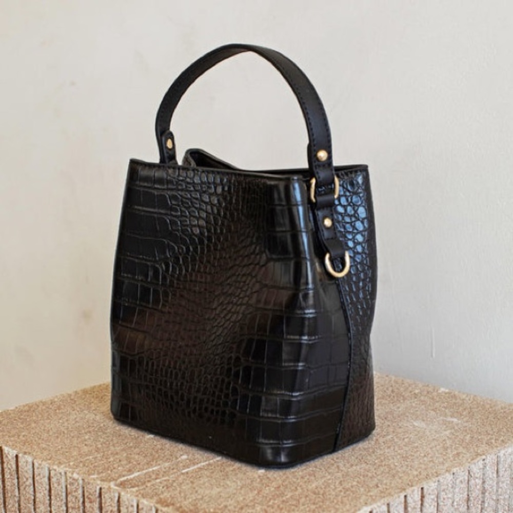 AOTA Elena Bucket Bag Black Croc